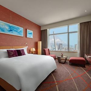 Deluxe Upper Floors Queen Room